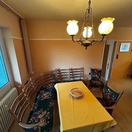 Comfortable, Peaceful Apartman *